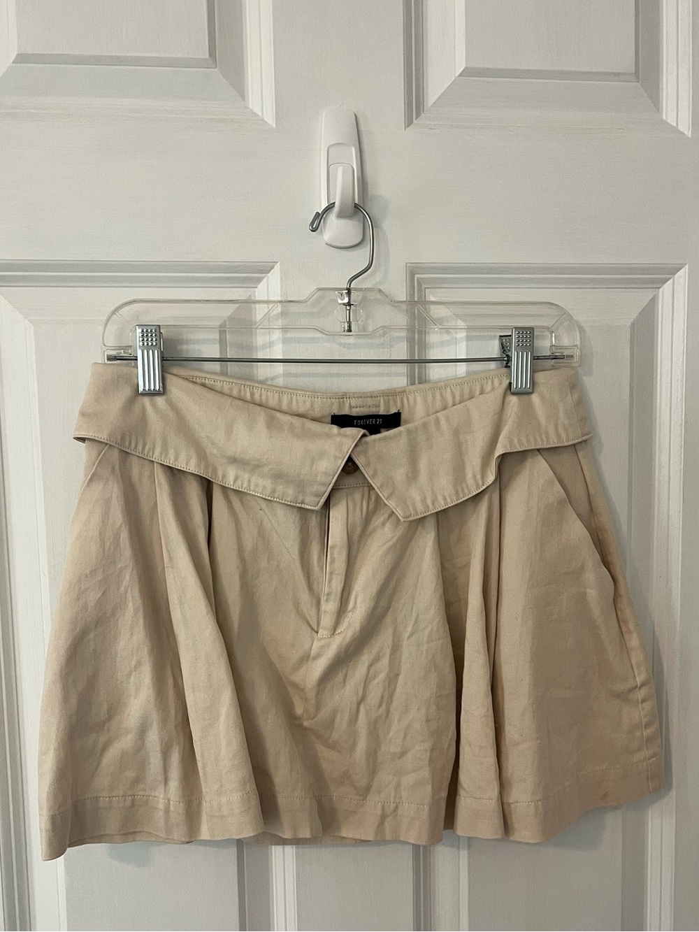 Forever 21 Beige Circle Skater Mini Skirt